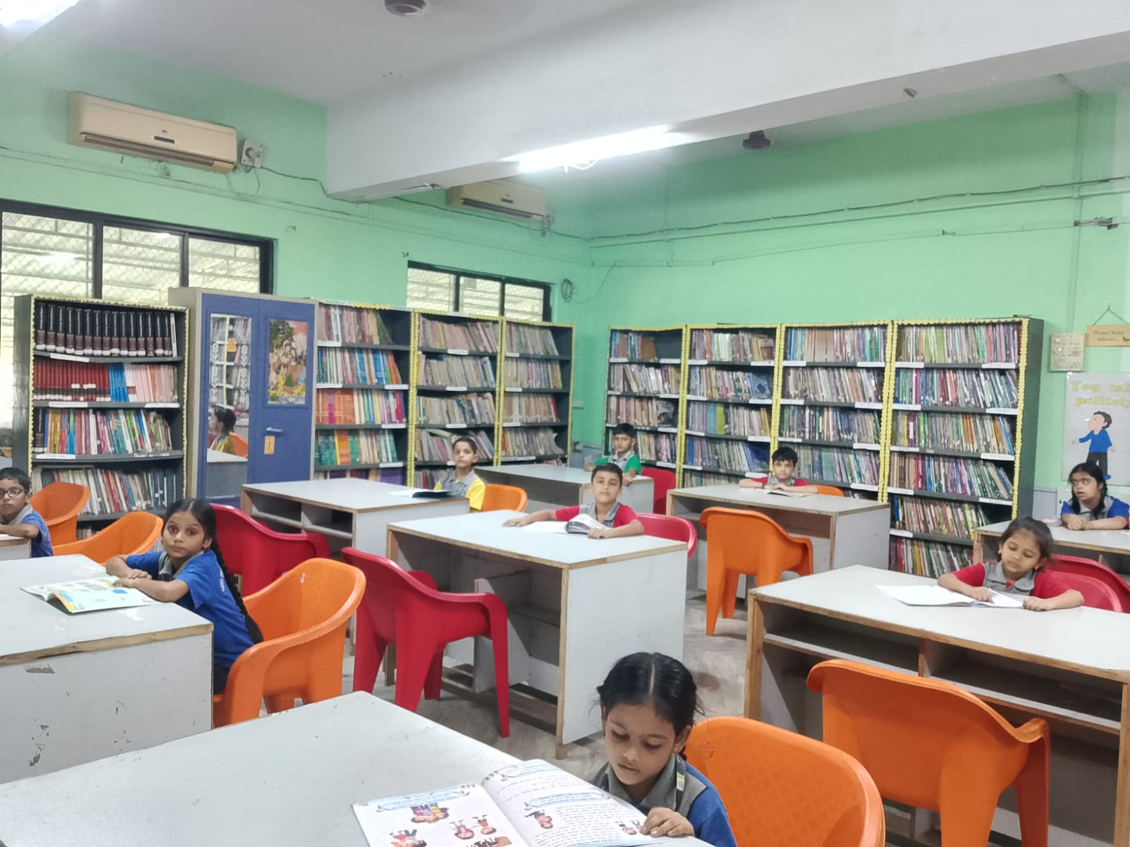 Library Room - photo 1